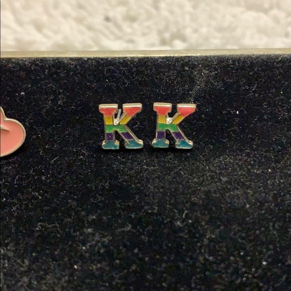 Earrings - Picture 2 of 2